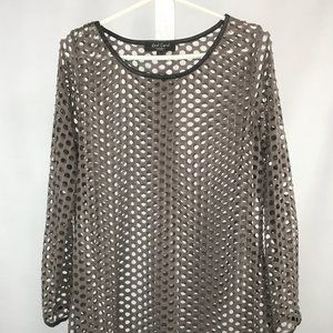 Mesh Top  (like new)
